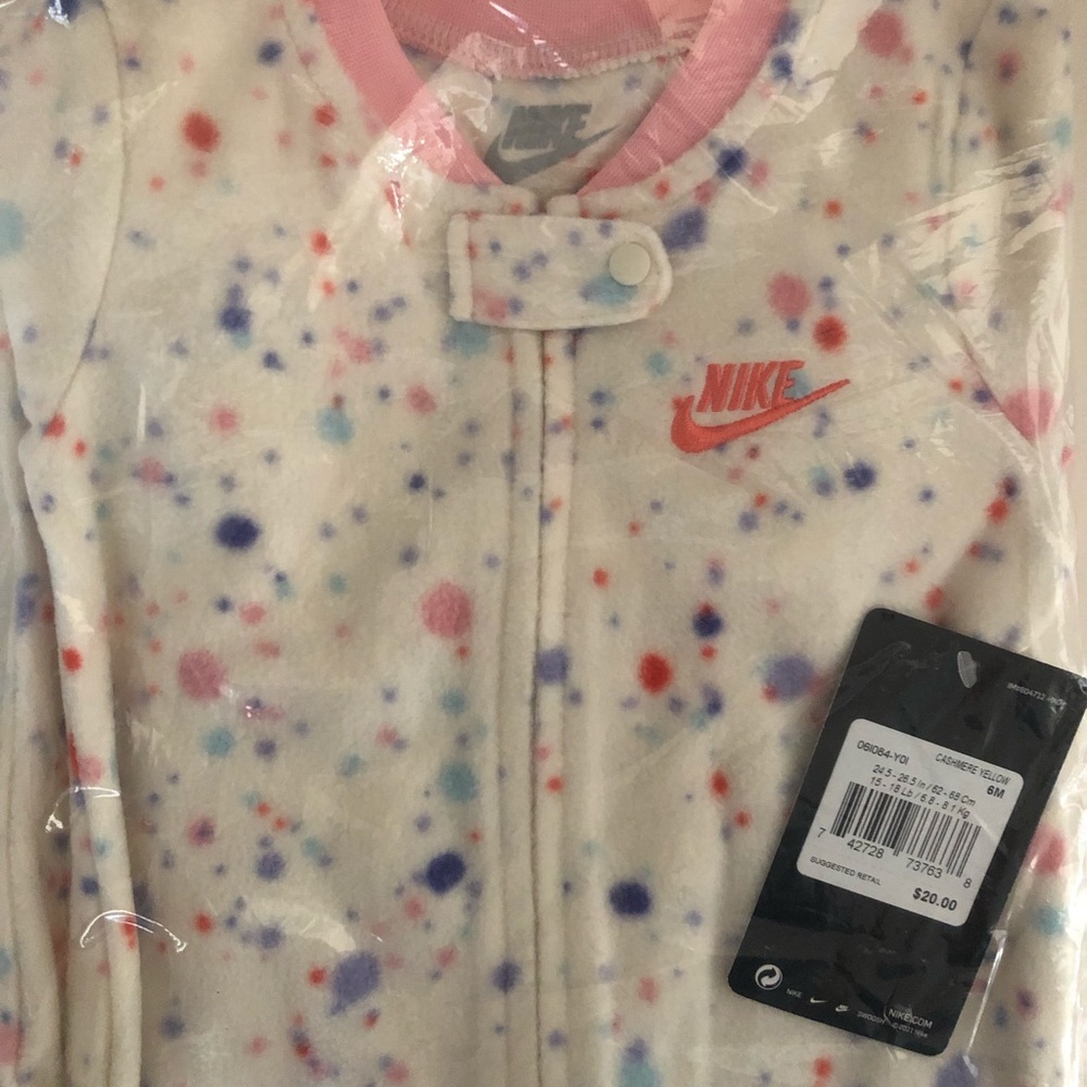 New w Tags Nike Onesie